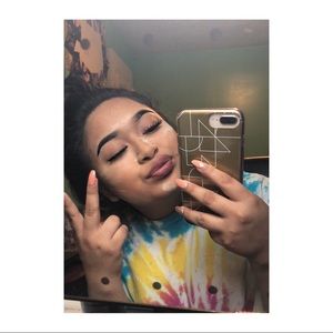 Meet your Posher, Noemi